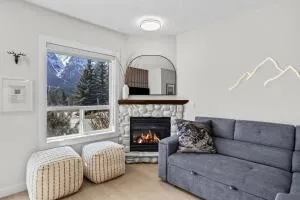2BR 2BA Harvie Heights Townhouse retreat with views - Banff