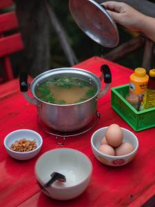 บ้านไม้ไผ่เทียมตาแม่กำปอง Baanmaipai Tiamta Maekampong