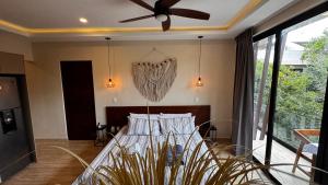 Meraki Luxury Condo by Marea