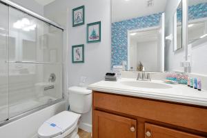 Private Pool & Hot Tub Themed Paradise Near Theme Parks