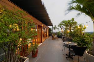 Nexus House Lang Bao Chi