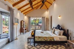 The Hornbill Villa in Vagator Luxury 3BHK with Private Pool