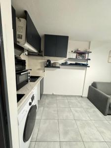 Studio dans résidence avec piscine et tennis