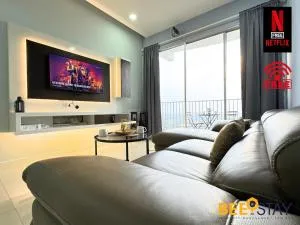 Taiping Crystal Creek Condo Pool Gym Netflix 8-9PAX - Simpang Ampat Semanggol