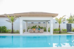 Mouana Breeze Mai Khao 5-bedroom Pool Villa 9910