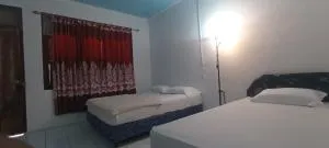 MamaRoos Reborn Home Stay - Bitung