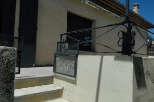 Appartements Appartement de village avec grande terrasse : photos des chambres