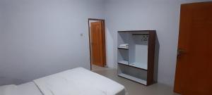 Rennys Tangkoko Safety Stop