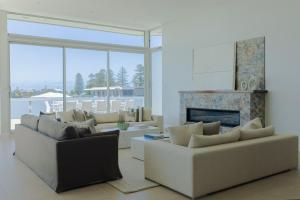 Azzurro, Gerringong