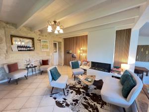 B&B / Chambres d'hotes La Gomerie Chambres d'Hotes : photos des chambres