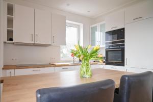 Lovely 2 bedrooms flat Basel Saint Louis -with private parking