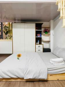 337R- Near BenThanhMarket- Duplex-3pax-District 1