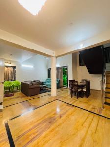 Taj Villa with free Wifi