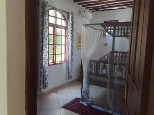 3 Bed Family Home, Private Pool in Diani