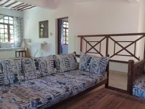 3 Bed Family Home, Private Pool in Diani