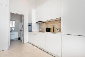 DESIGN-STUDIO 1 !Gratis Parken, Free Parking!