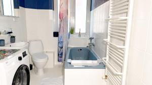 Quiet Base by LibertaRent