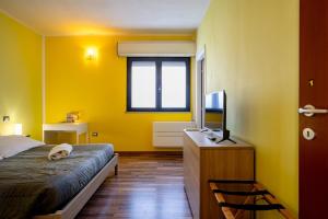 Holos Apartment img2