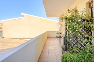 Holos Apartment img35