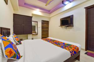 FabHotel Crystal Inn II - Paldi Char Rasta