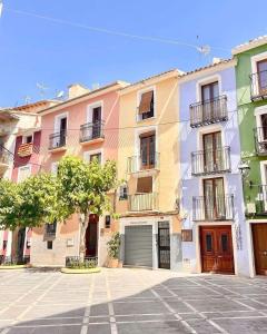 PLAZA IGLESIA HappyVila