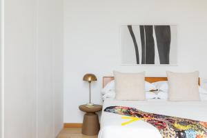 iFlat Bright & Modern Living with Panoramic View