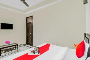 Super HOTEL DIAMOND TREE SECTOR 49 NOIDA NEAR PRAYAG HOSPITAL