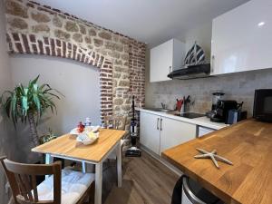 Élégant Studio, Accès direct à la Plage !