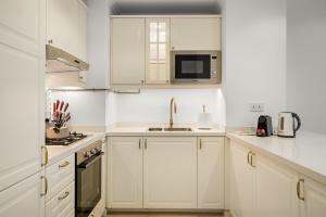 FIRST CLASS 1BR Spacious Comfort Awaits