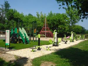 Camping Paradis le Rocher de la Granelle
