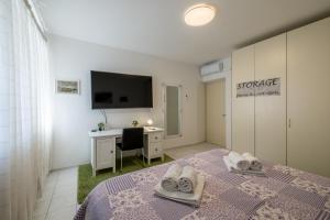 Downtown City Apartment