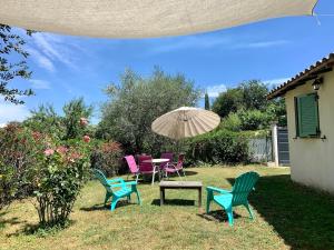 Maisons de vacances Maisonnette au calme avec jardin : photos des chambres