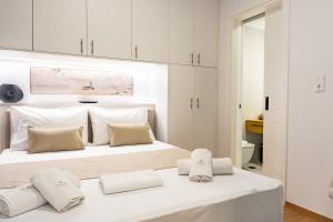 Iaspis Luxury Suites
