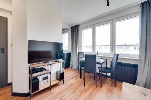 Piastowska 159B by Homeprime