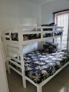 The Bridge Apartment, Unit 14