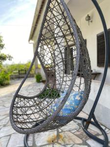 House of green leaves