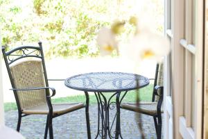 A Hotel Com Haus Strandgut Apartment Ahrenshoop Germany