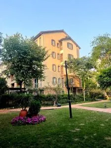 哲帆民宿花园洋房江与城店 - Shapingba