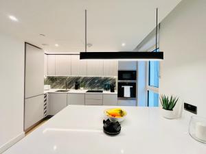 Executive Apt -Steps To Tube -Quick Access To Central London