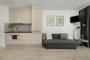 Modern Studio with Parking Kępa Mieszczańska by Noclegi Renters