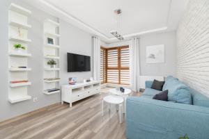 Nowoczesny & Klimatyzowany Apartament z Parkingiem by Noclegi Renters