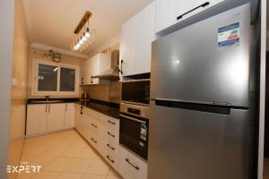 Luxury 2BR Near the Airport