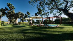 FOFO Platana Beachfront Villa