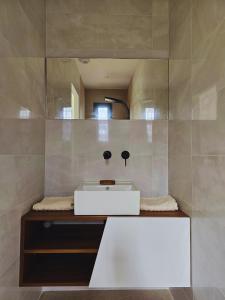 Villas Beautiful House, Villa, Pool VILLA AZURE PISCINE : photos des chambres