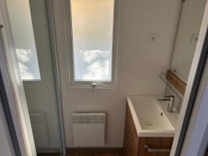 Campings Mobil home camping kerlann 6 personnes 2 chambres emplacement idyllique : photos des chambres