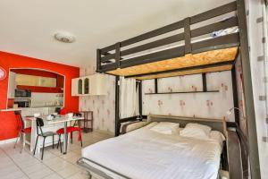 Valentin - 50m plage - Parking