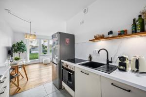 TRABER APARTMENTS Studio Kaffee Terrasse & Parken