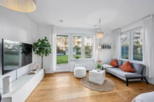 TRABER APARTMENTS Studio Kaffee Terrasse & Parken