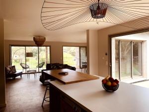 Villas Villa de Standing avec vue montagne, proche de Porto-Vecchio : photos des chambres