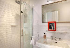 Villas Villa Casablanca Vichy Paris : photos des chambres